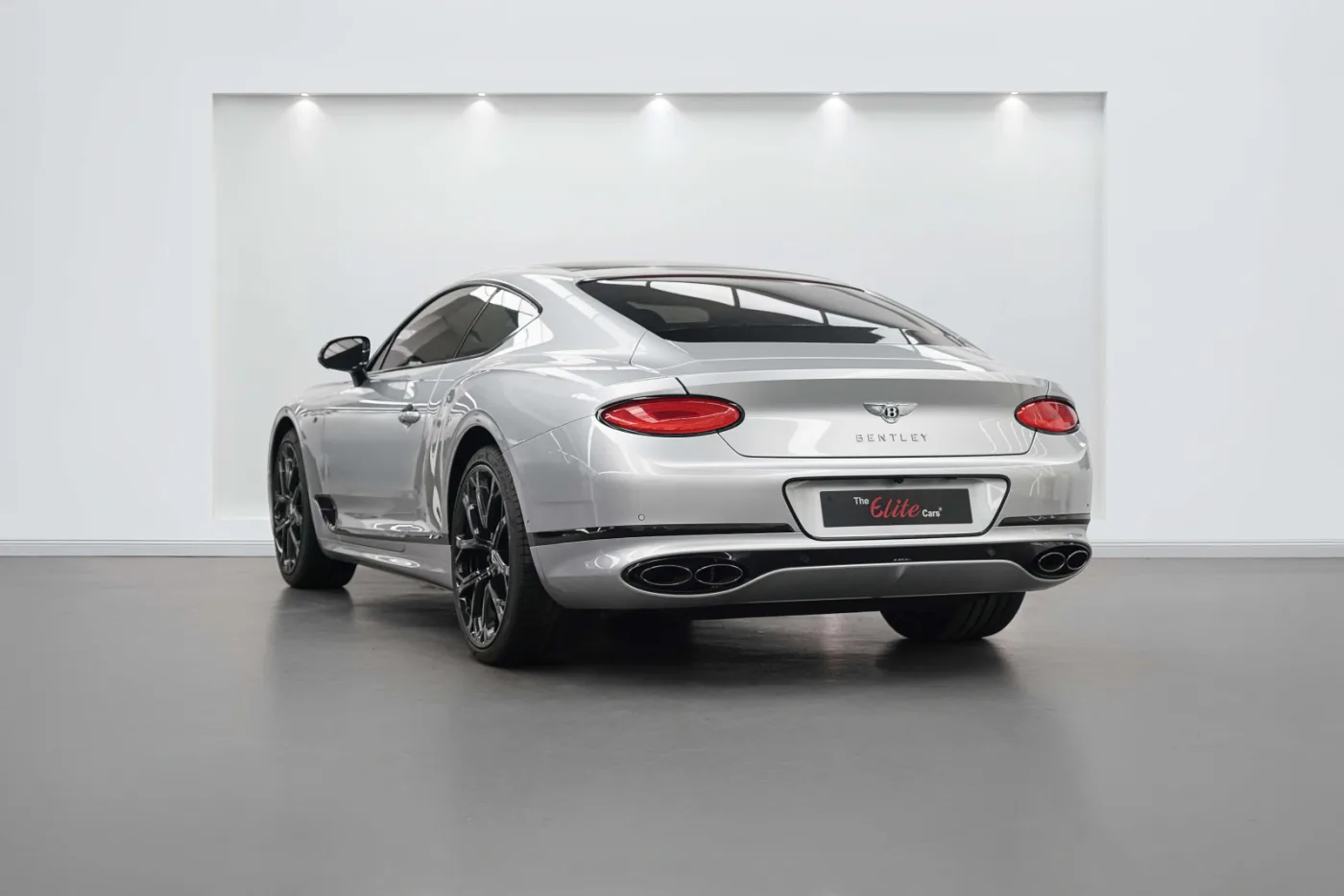2024 Bentley Continental GT S angeboten von einem Fachhändler in Dubai, Vereinigte Arabische Emirate, Foto 5 von 10
