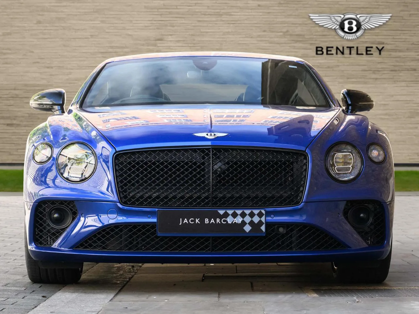 2024 Bentley Continental GT S proposée par un groupe de concessions agréées à London, Royaume-Uni, photo 10 sur 25