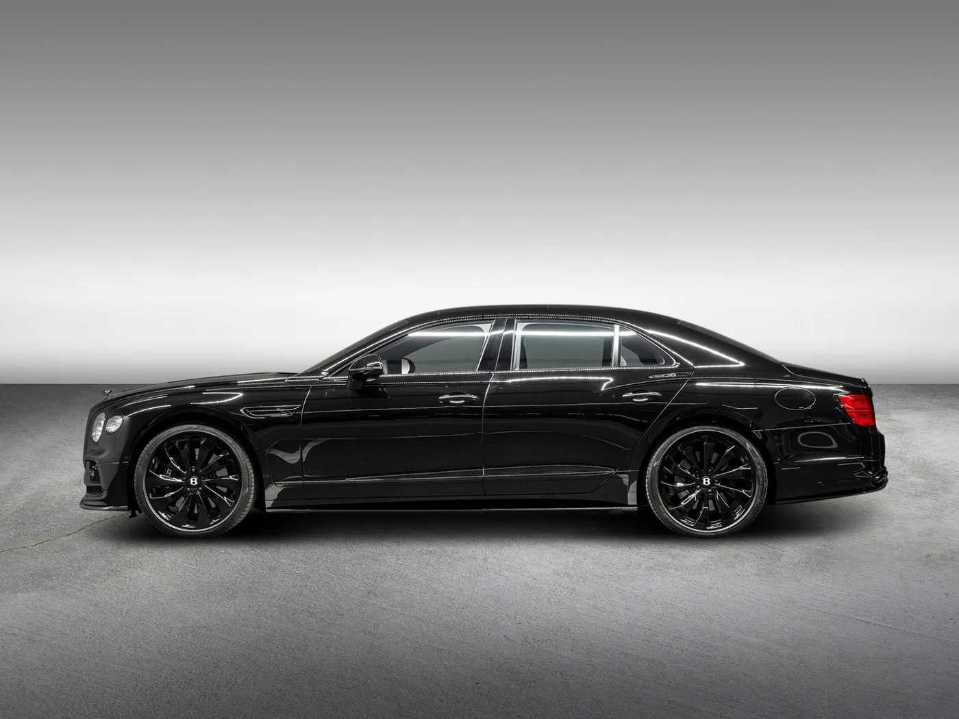 2024 Bentley Flying Spur Azure Hybrid proposée par un concessionnaire agréé Bentley à Leusden, Pays-Bas, photo 4 sur 15