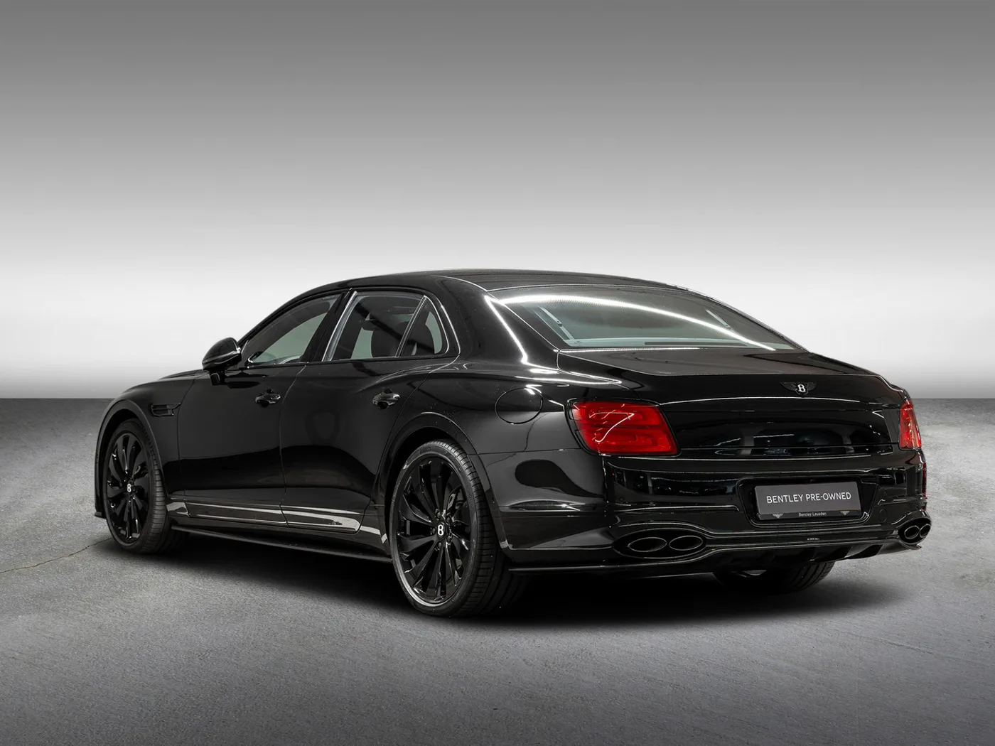 2024 Bentley Flying Spur Azure Hybrid proposée par un concessionnaire agréé Bentley à Leusden, Pays-Bas, photo 6 sur 15