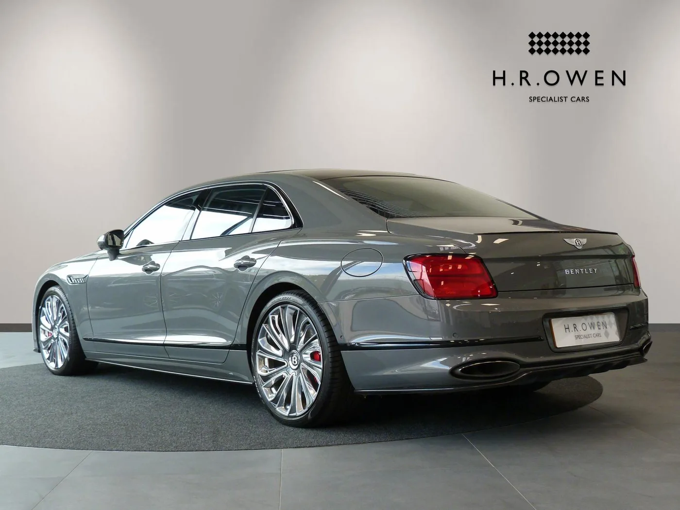 2024 Bentley Flying Spur Mulliner angeboten von einer Vertragshändlergruppe in Cheltenham, Vereinigtes Königreich, Foto 2 von 25