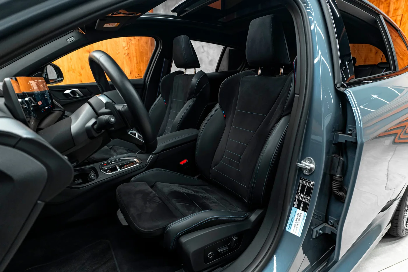 2024 BMW 120 angeboten von einem Fachhändler in Bratislava, Slowakei, Foto 7 von 20