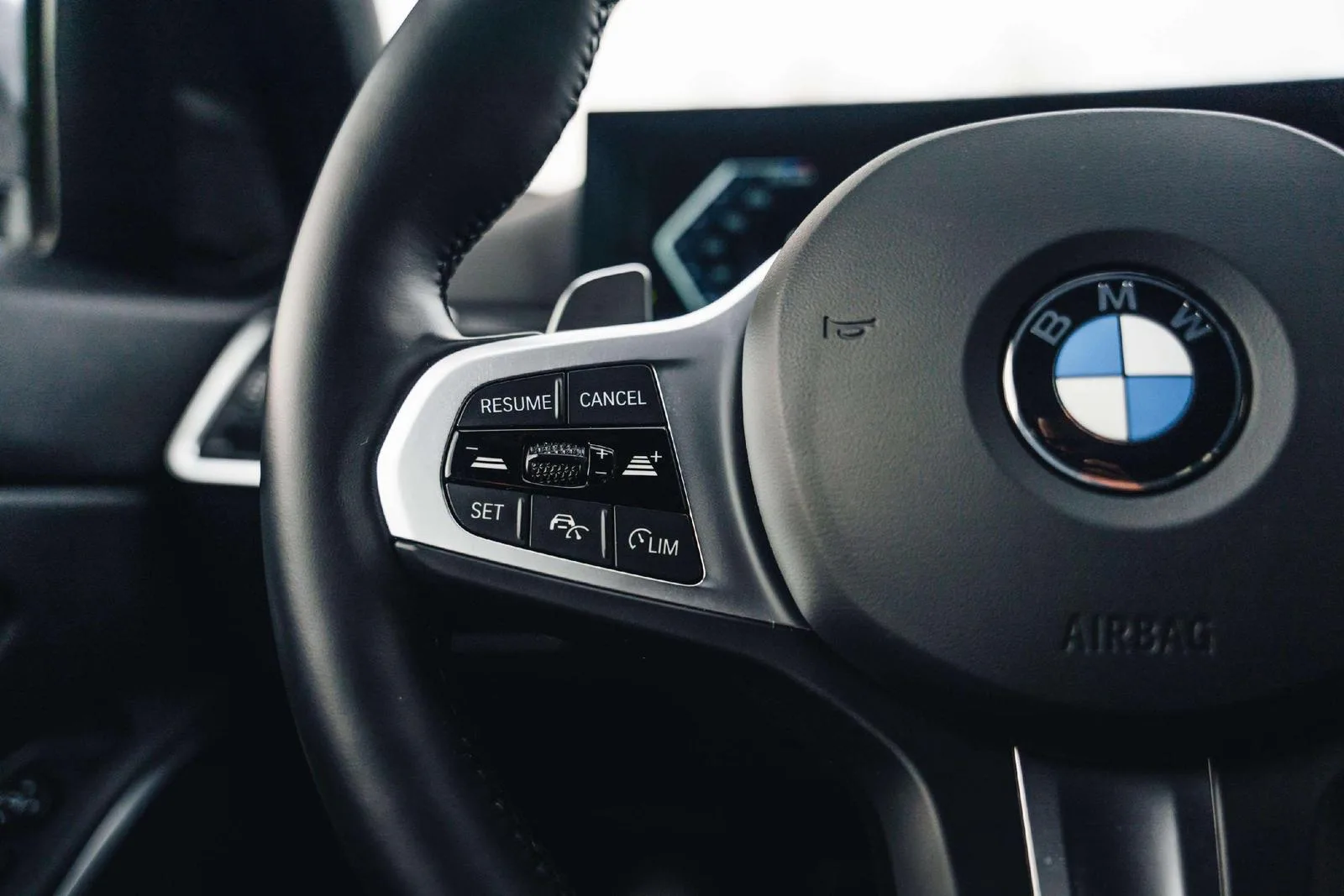 2024 BMW 320d Touring, M Sport, 17/29