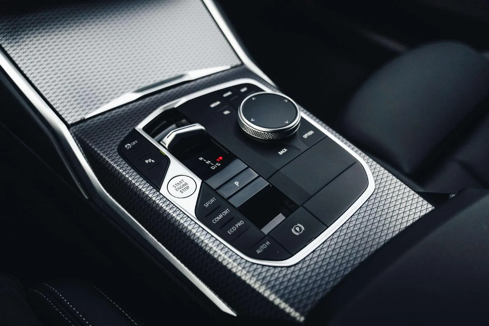 2024 BMW 320d Touring, M Sport, 19/29