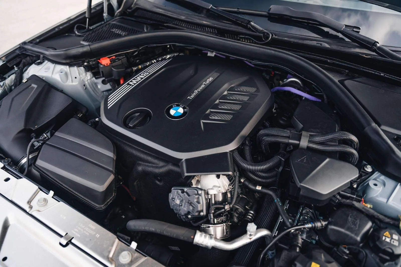 2024 BMW 320d Touring, M Sport, 28/29