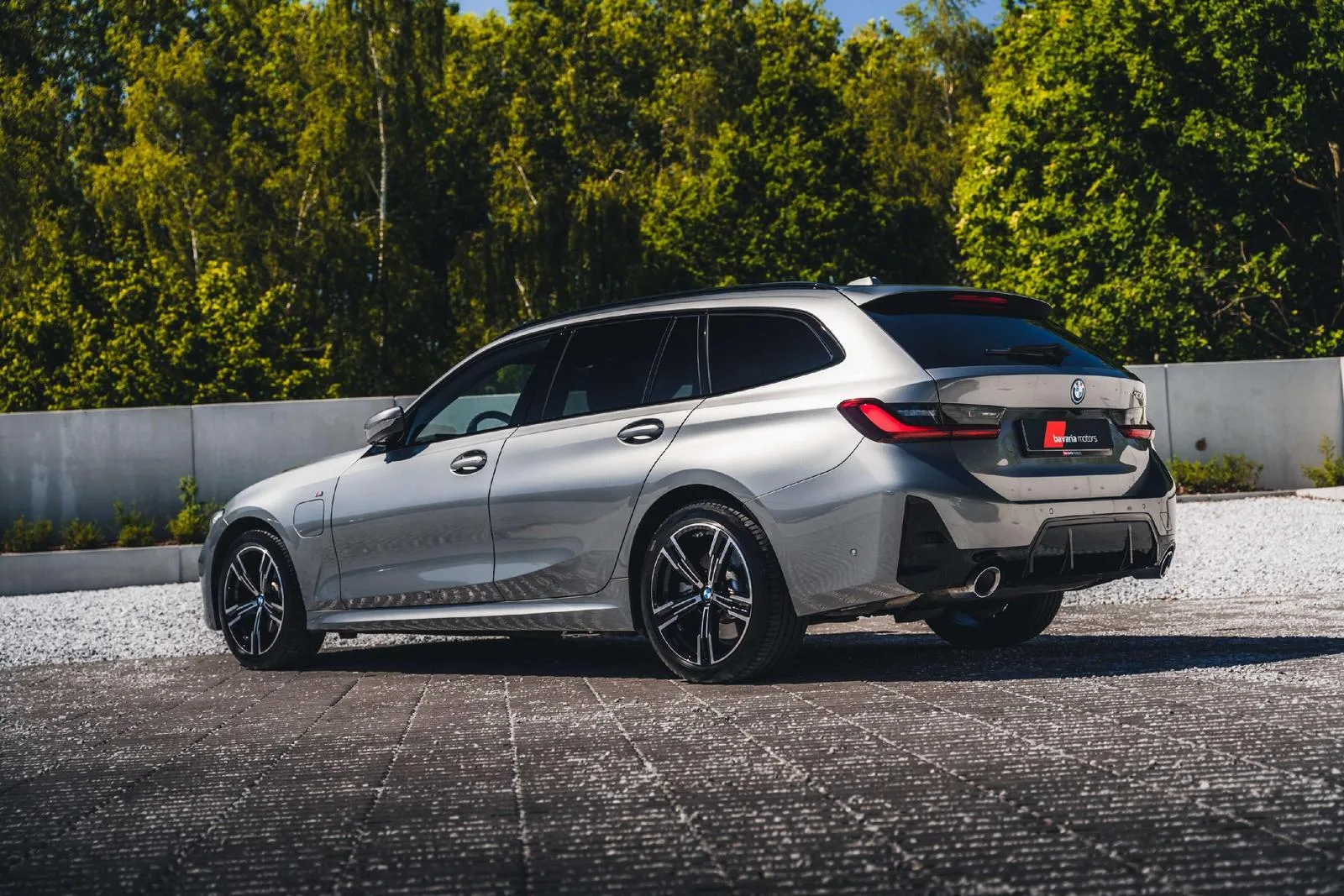 2024 BMW 330e Touring, M Sport, 7/23