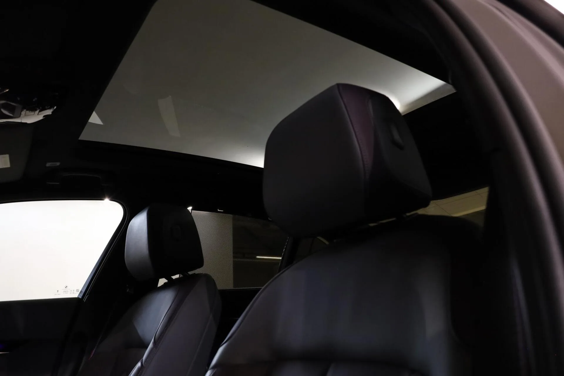2024 BMW 550e xDrive, 13/30