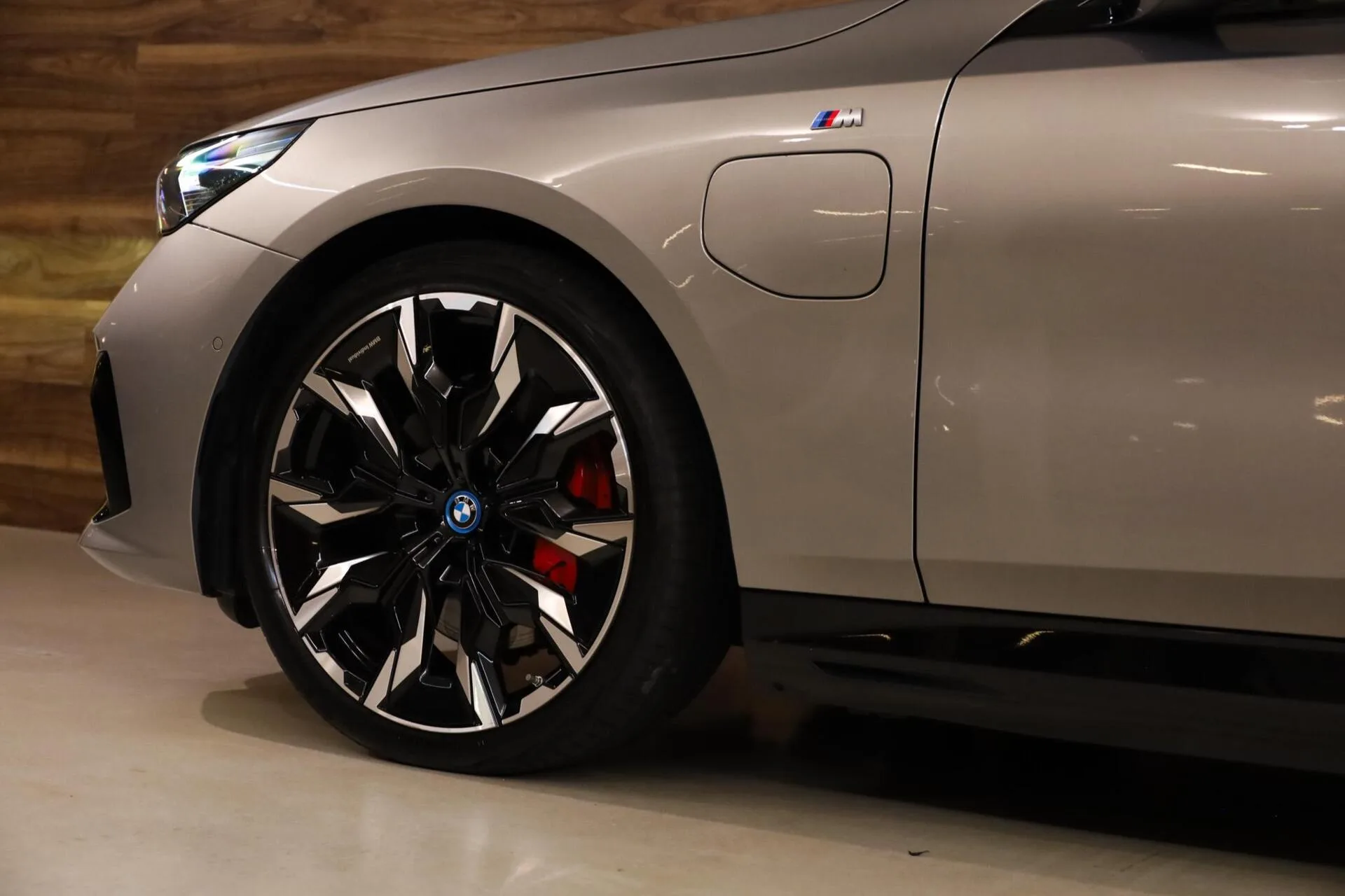 2024 BMW 550e xDrive, 25/30