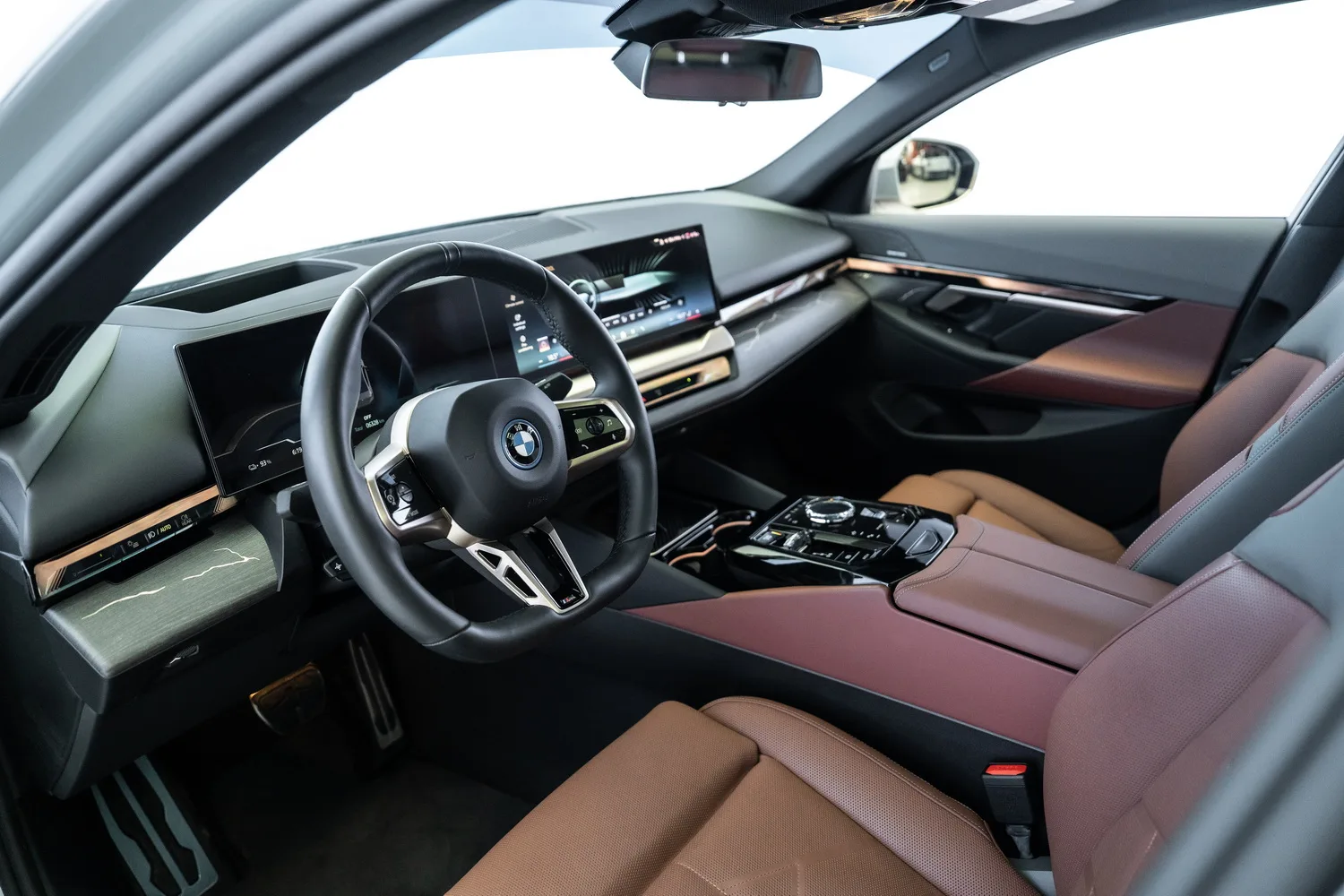 2024 BMW i5 eDrive40, 9/16
