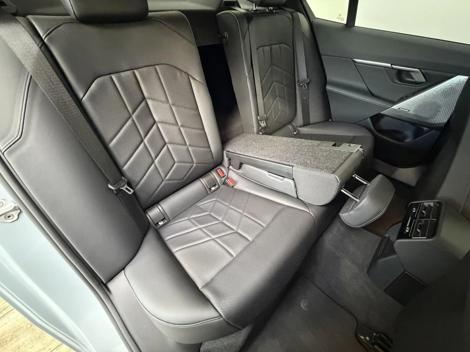 2024 BMW i5 xDrive40 M Sport, 23/30