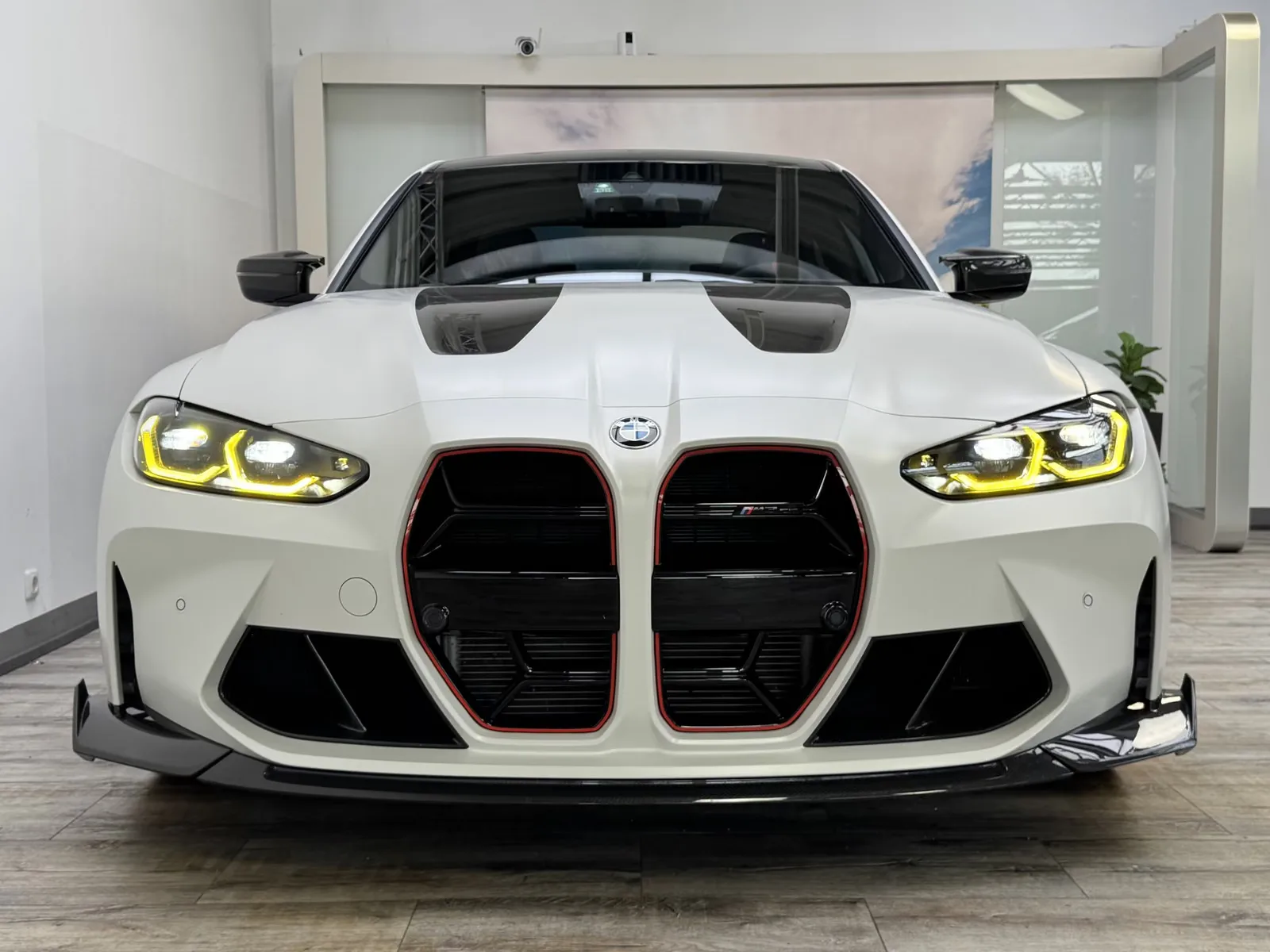 2024 BMW M3 CS, 2/30