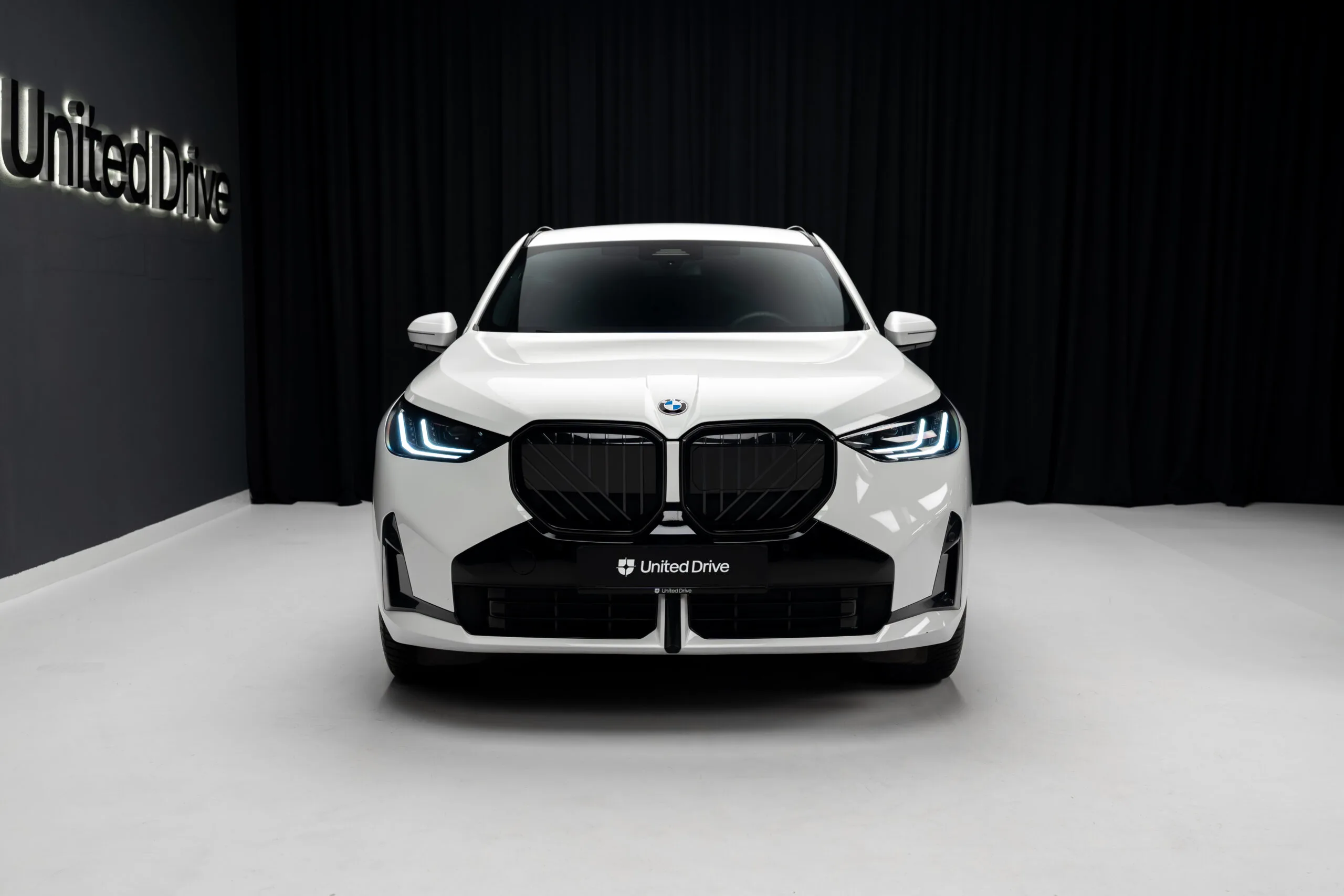 2024 BMW X3 20 xDrive, 2/30
