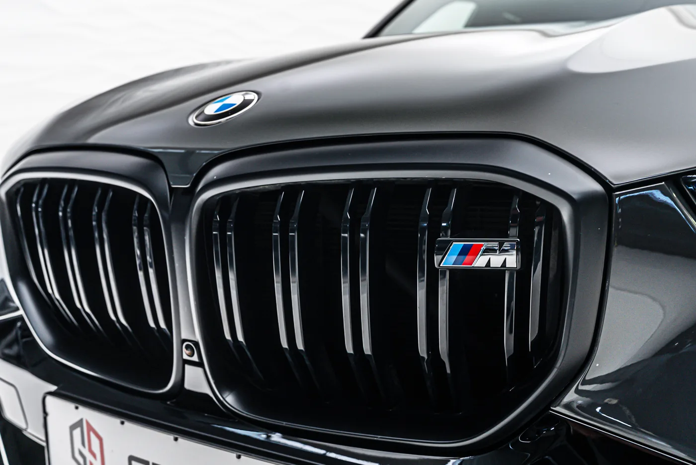 2024 BMW X5 M60i angeboten von einem Fachhändler in Sengenthal, Deutschland, Foto 9 von 10