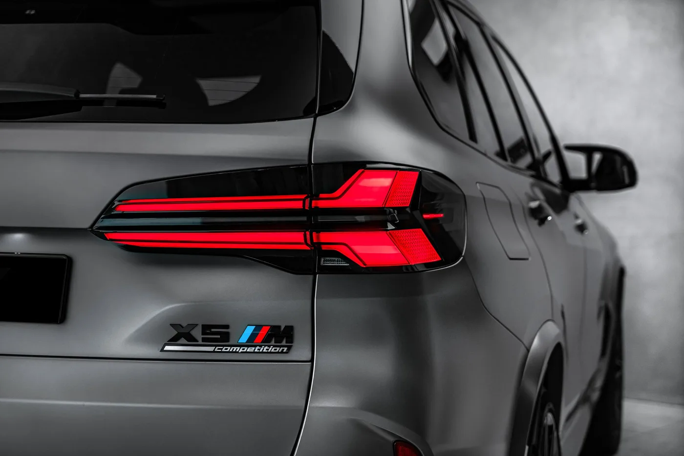 2024 BMW X5 M Competition offered by a specialist dealer in Ostrava, Czechia, photo 10 of 15