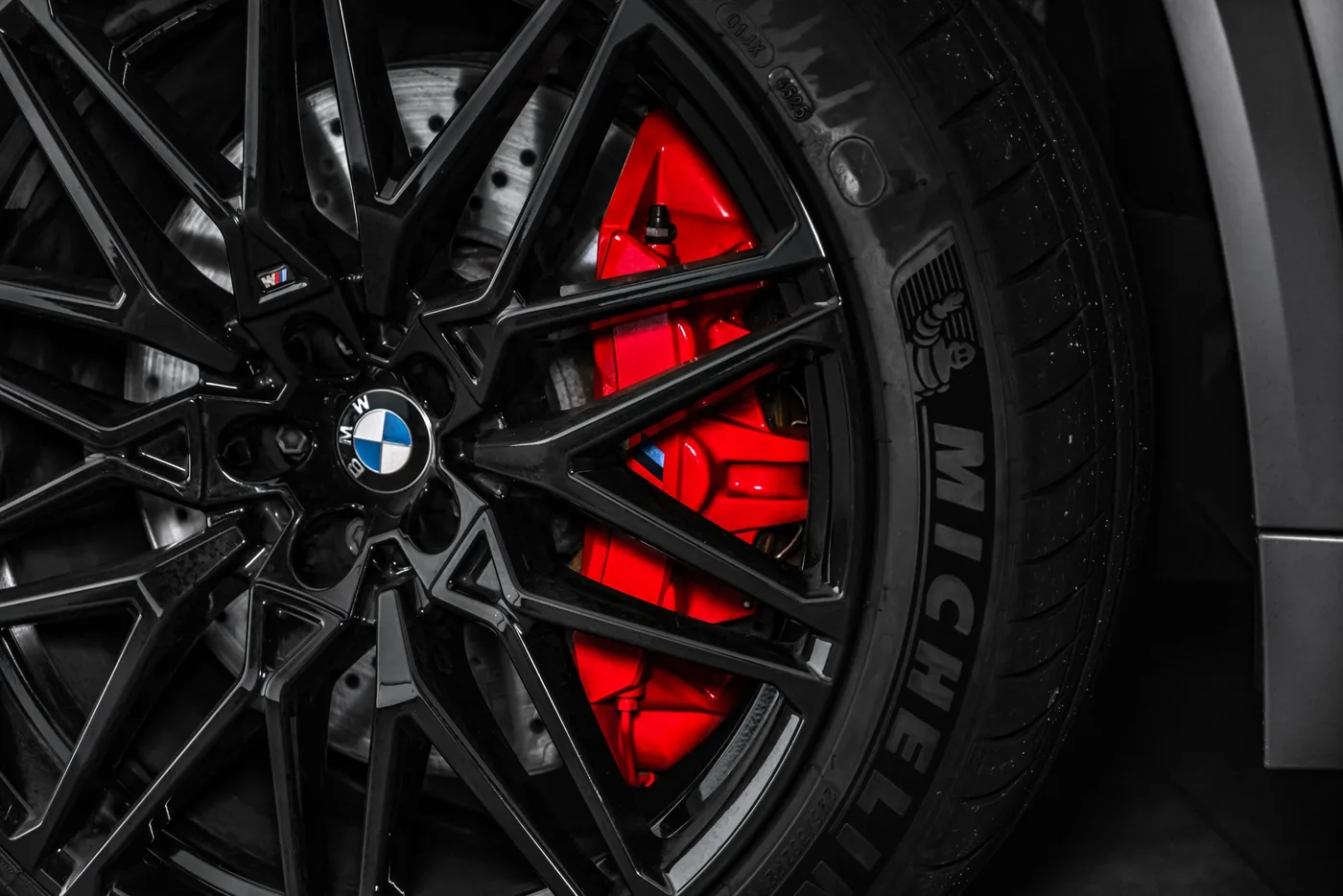 2024 BMW X5 M Competition offered by a specialist dealer in Ostrava, Czechia, photo 11 of 15