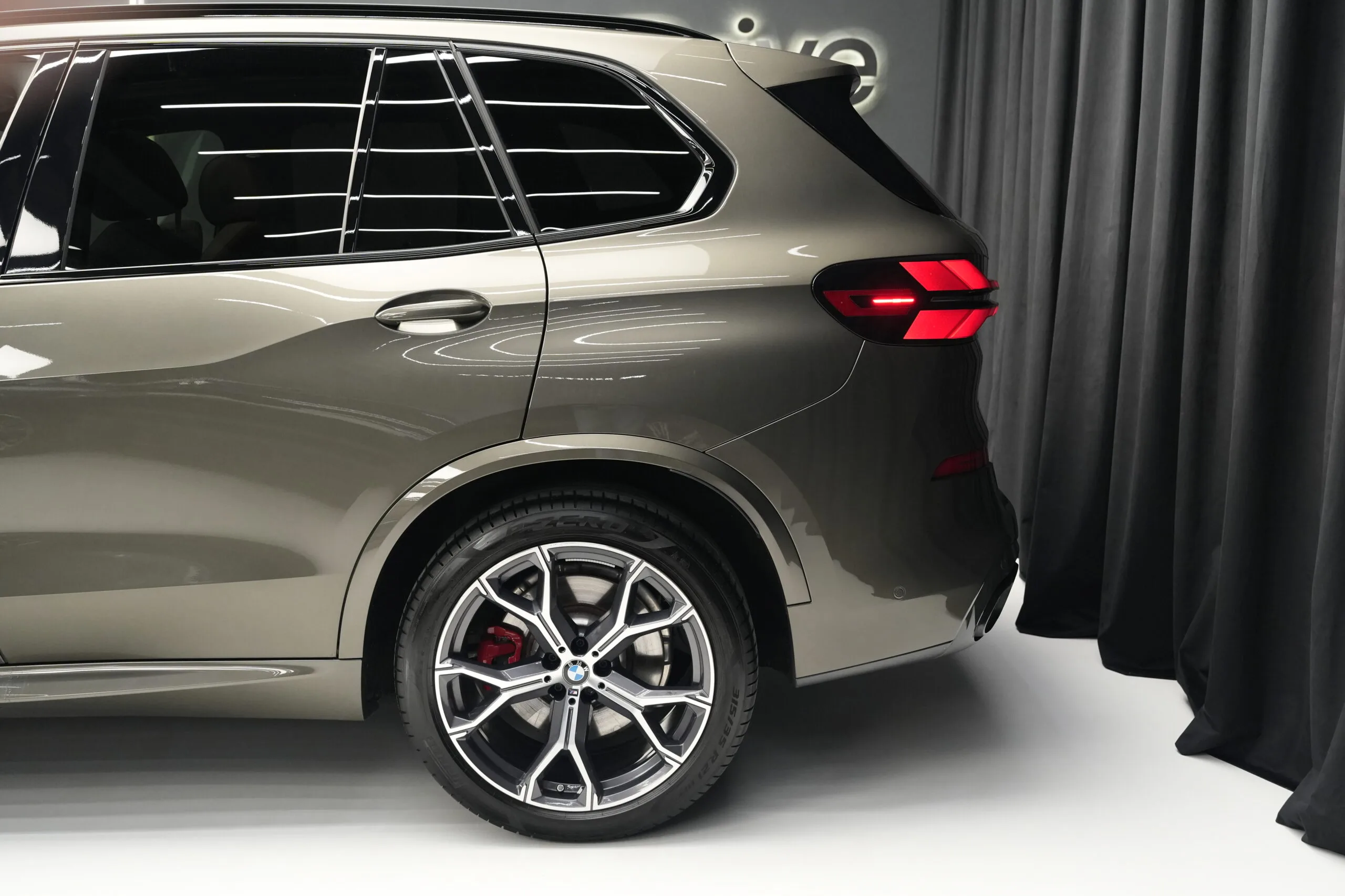 2024 BMW X5 M60i, 14/30