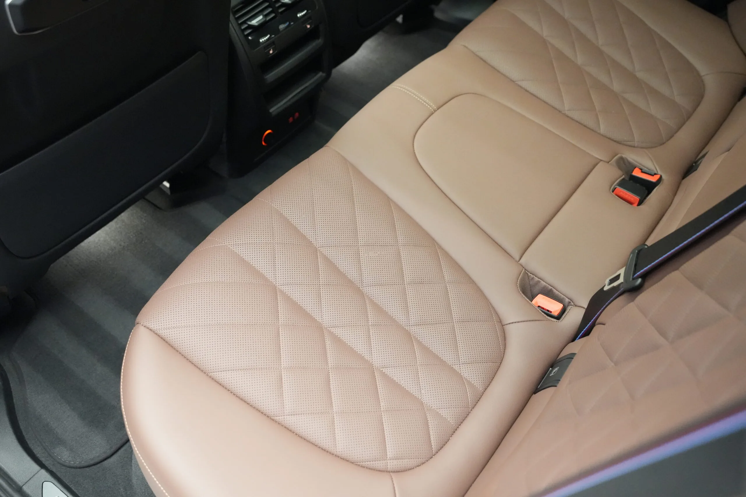 2024 BMW X5 M60i, 25/30