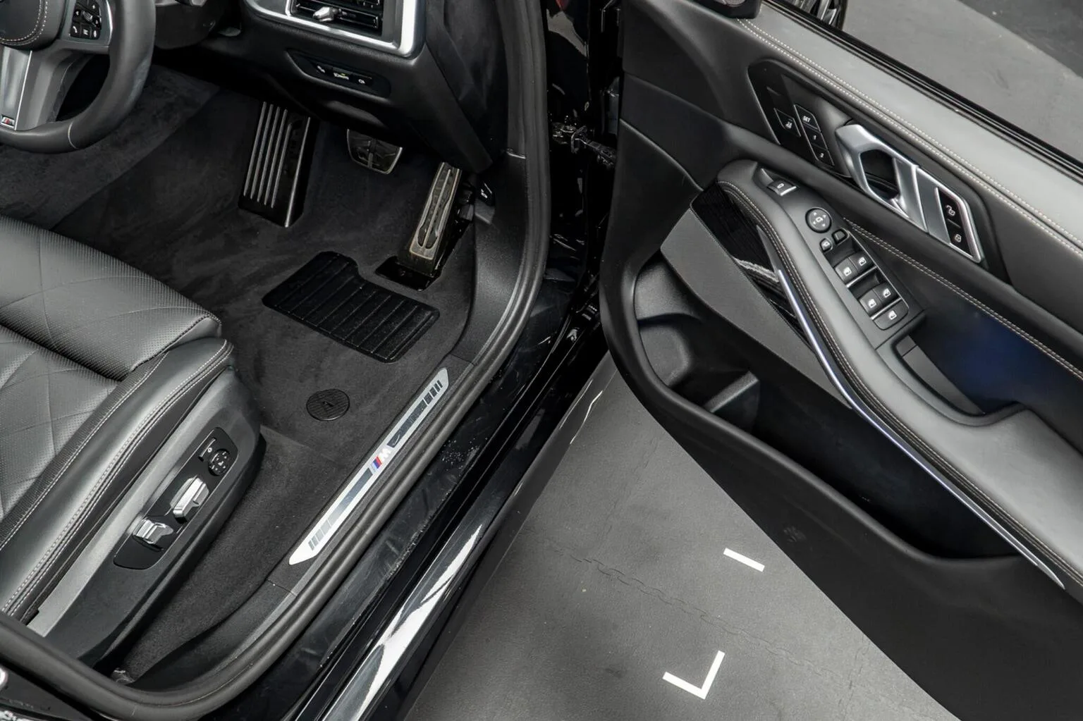 2024 BMW X5 xDrive30d M Sport, 28/30