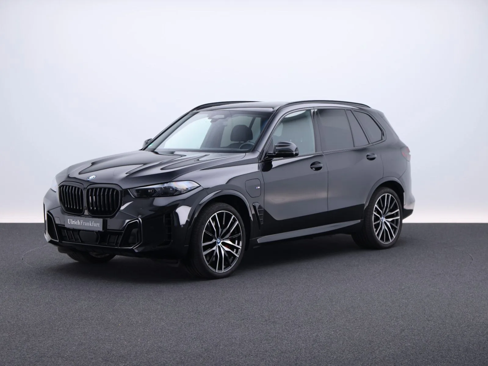 2024 BMW X5 xDrive50e angeboten von einem Supersportwagenhändler in Frankfurt am Main, Deutschland, Hauptfoto