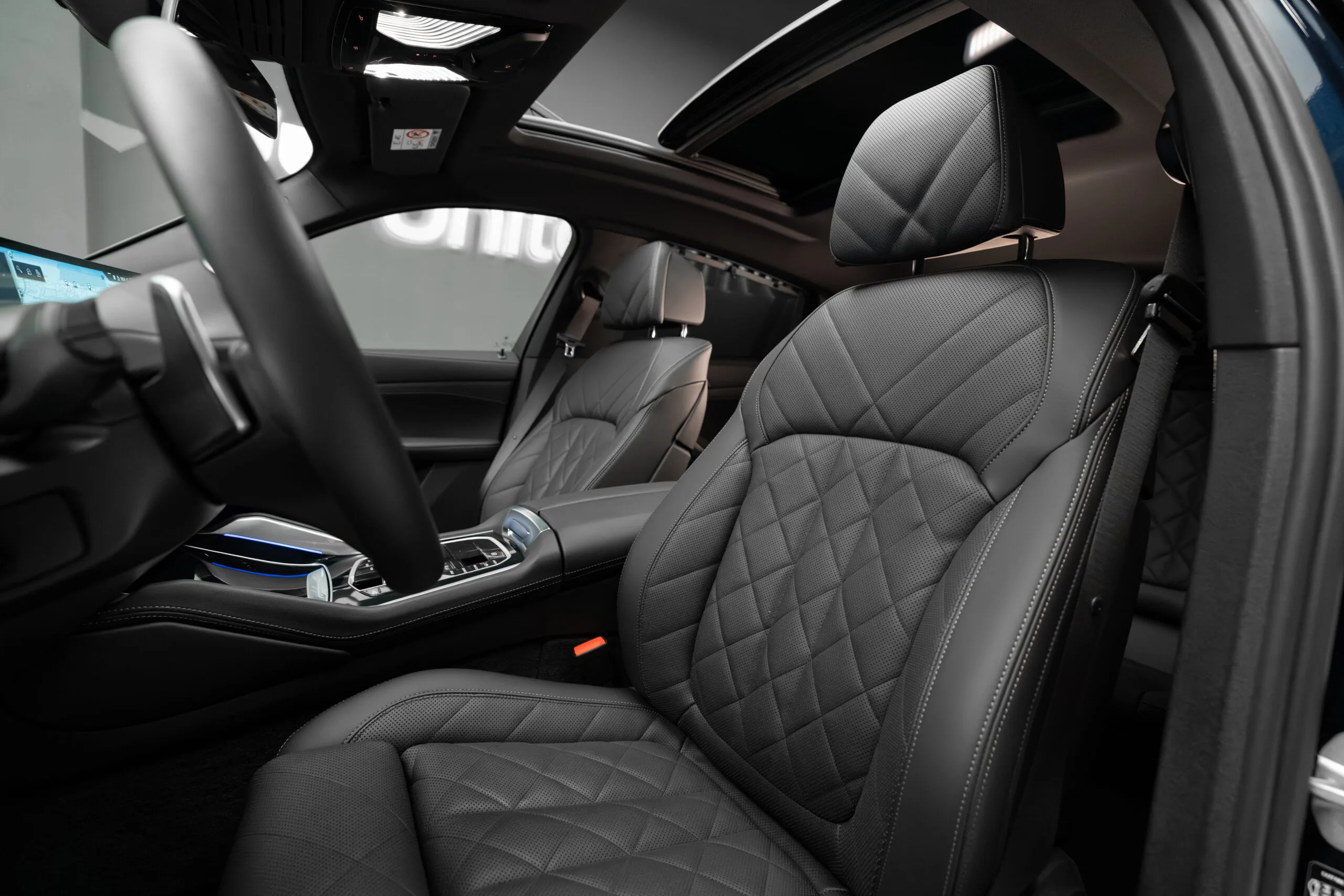 2024 BMW X6 xDrive40i, 28/30