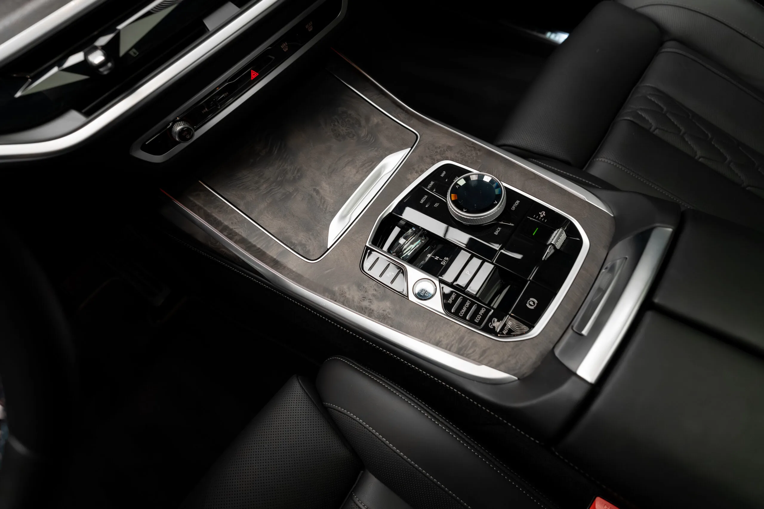2024 BMW X7 M60i, 28/30