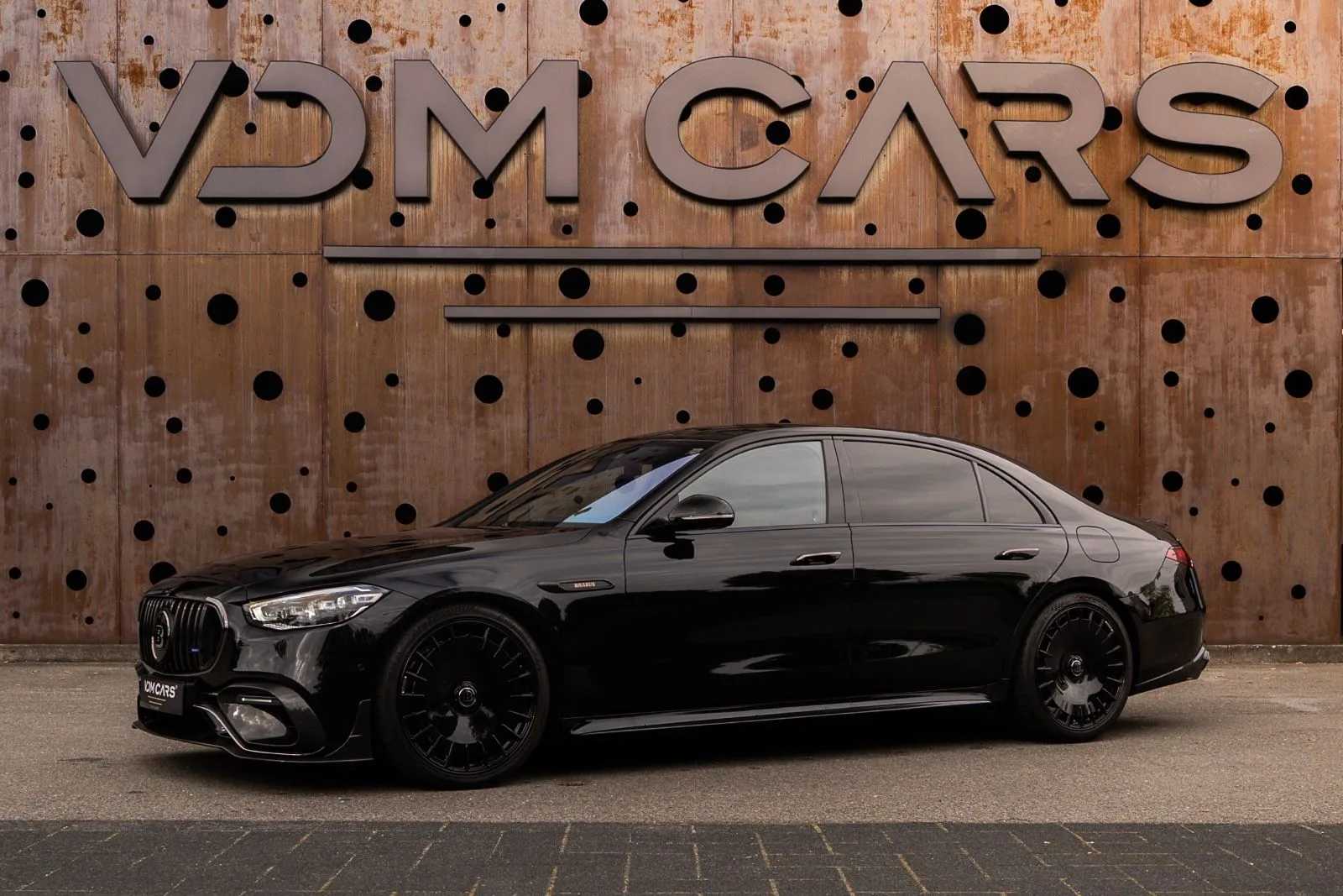 2024 Brabus 930 proposée par un spécialiste de la supercar à Gronau, Allemagne, photo principale