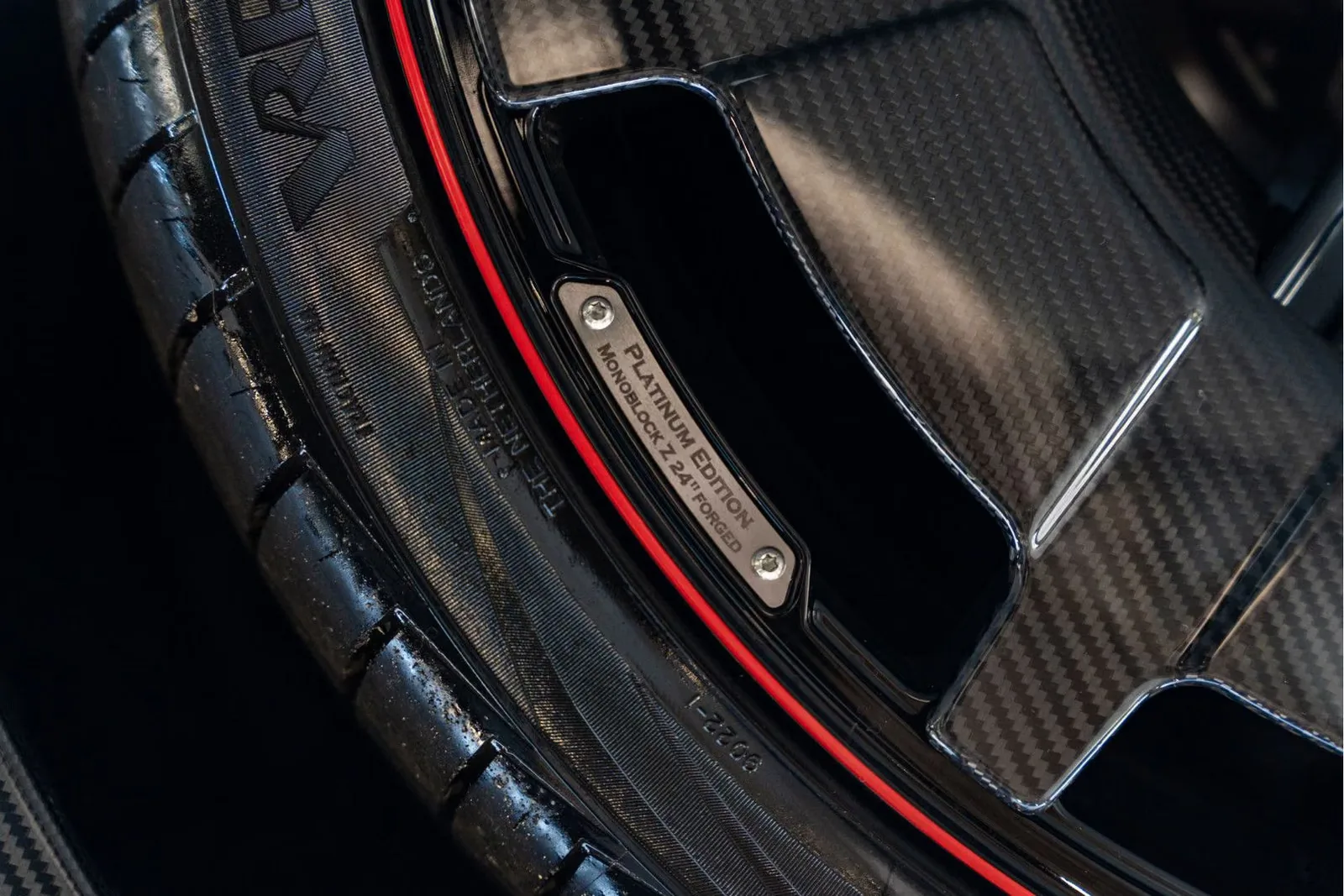 2024 BRABUS GLE 900 Rocket Edition, 15/30