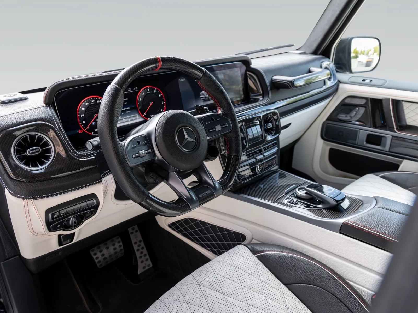 2024 Brabus XLP 900 6x6, 26/30