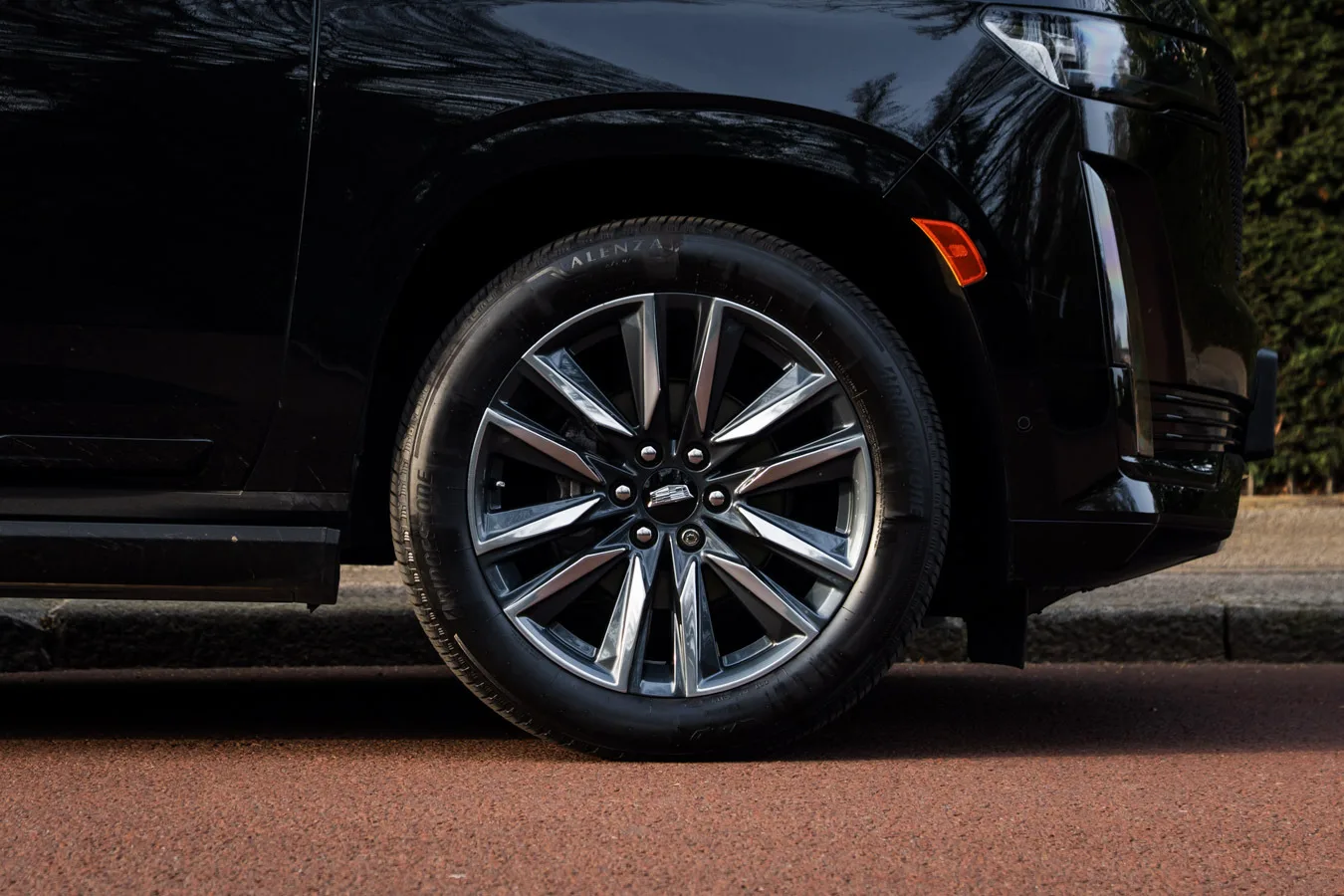 2024 Cadillac Escalade Sport Platinum, 9/30