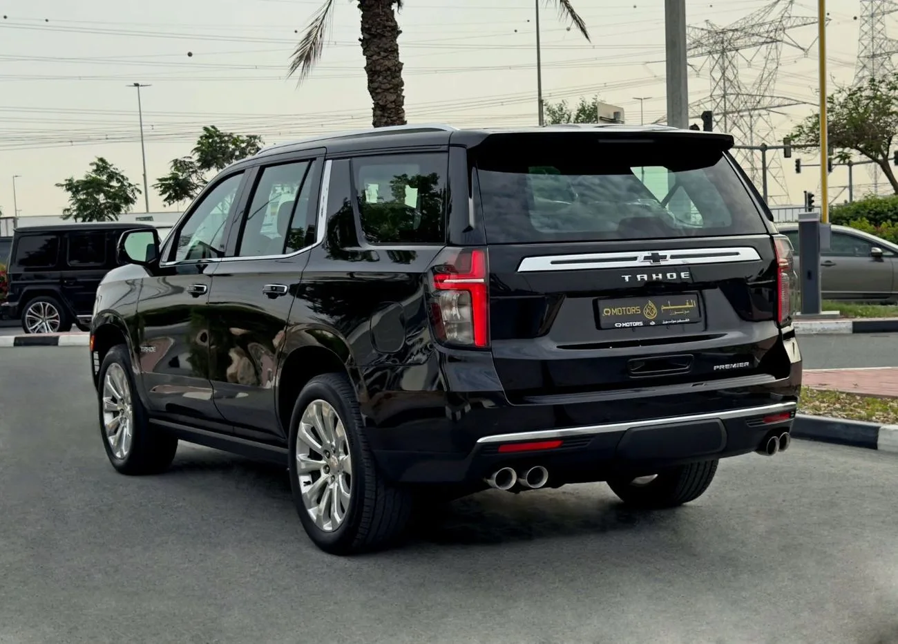 2024 Chevrolet Tahoe Premier offered by a specialist dealer in Dubai, United Arab Emirates, photo 5 of 13