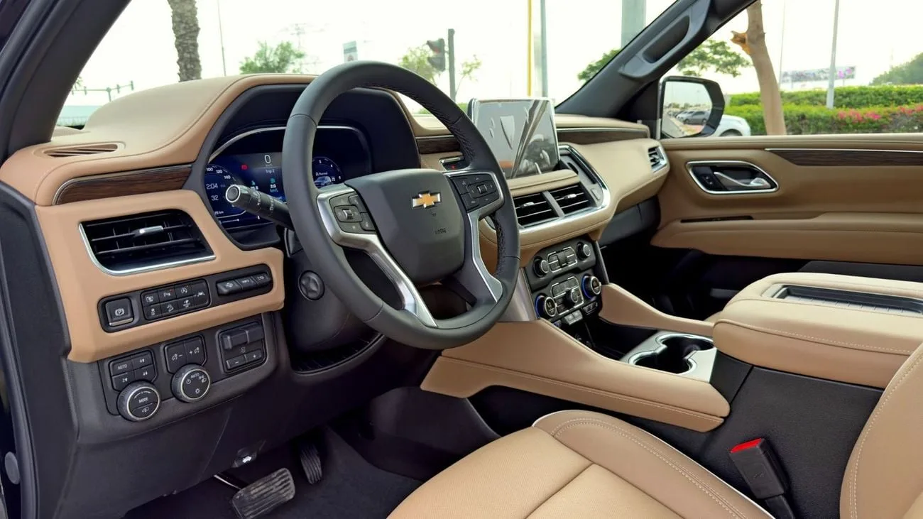 2024 Chevrolet Tahoe Premier offered by a specialist dealer in Dubai, United Arab Emirates, photo 8 of 13
