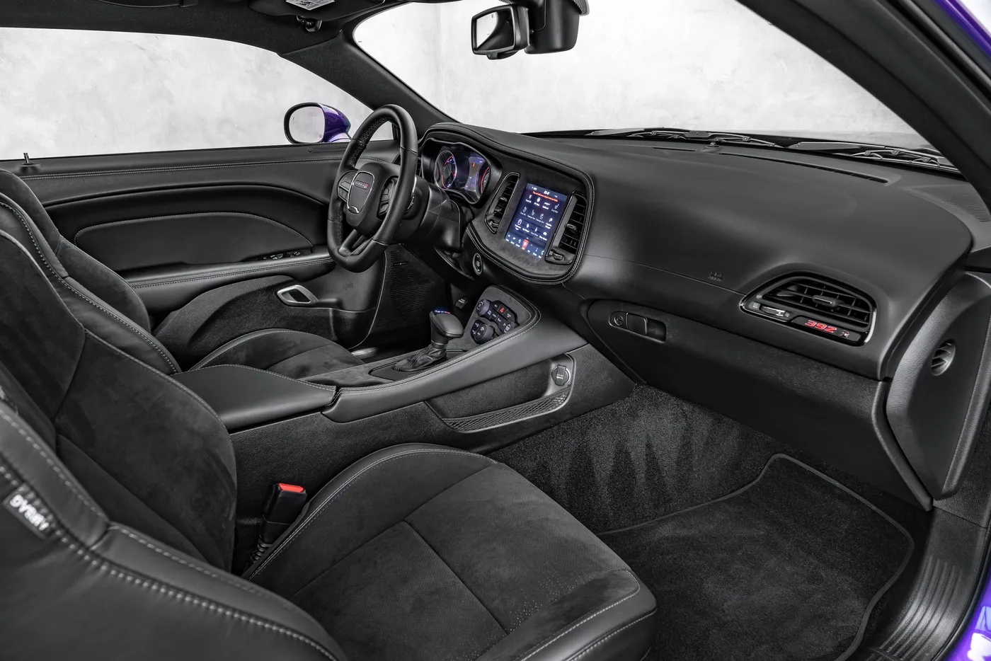 2024 Dodge Challenger Scat Pack Widebody offered by a specialist dealer in Ostrava, Czechia, photo 15 of 15