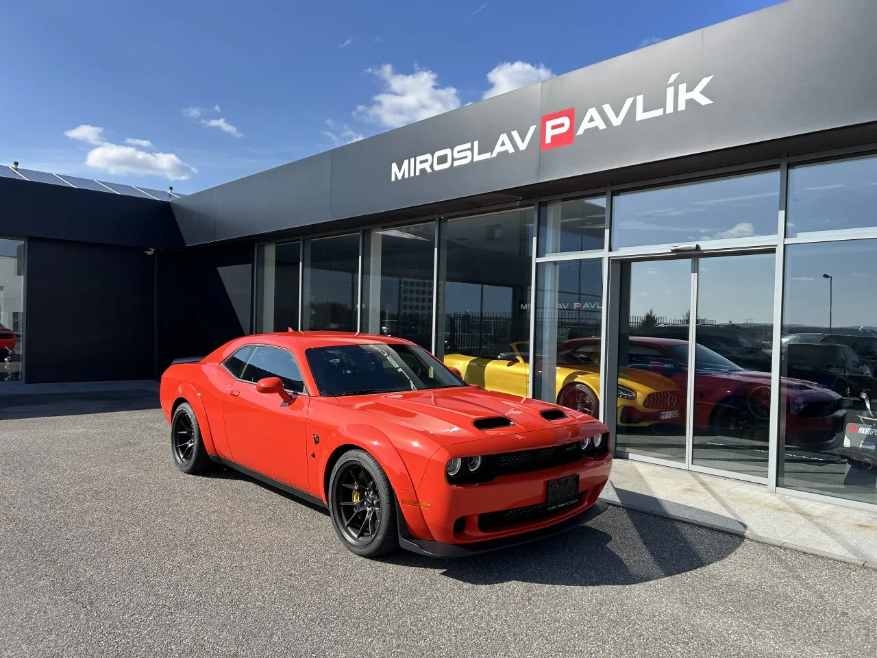 2024 Dodge Challenger SRT Hellcat Redeye Widebody angeboten von einem Fachhändler in Písek, Tschechien, Hauptfoto