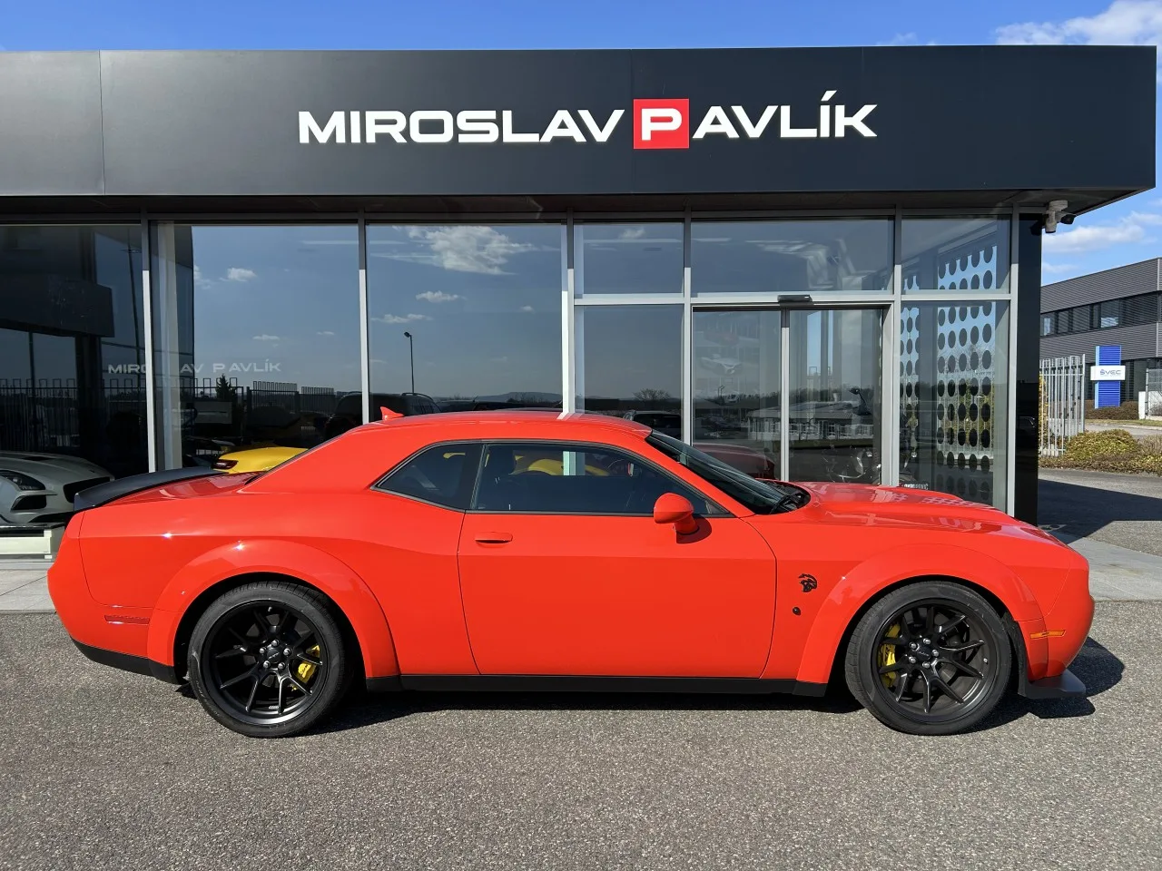 2024 Dodge Challenger SRT Hellcat Redeye Widebody angeboten von einem Fachhändler in Písek, Tschechien, Foto 4 von 33