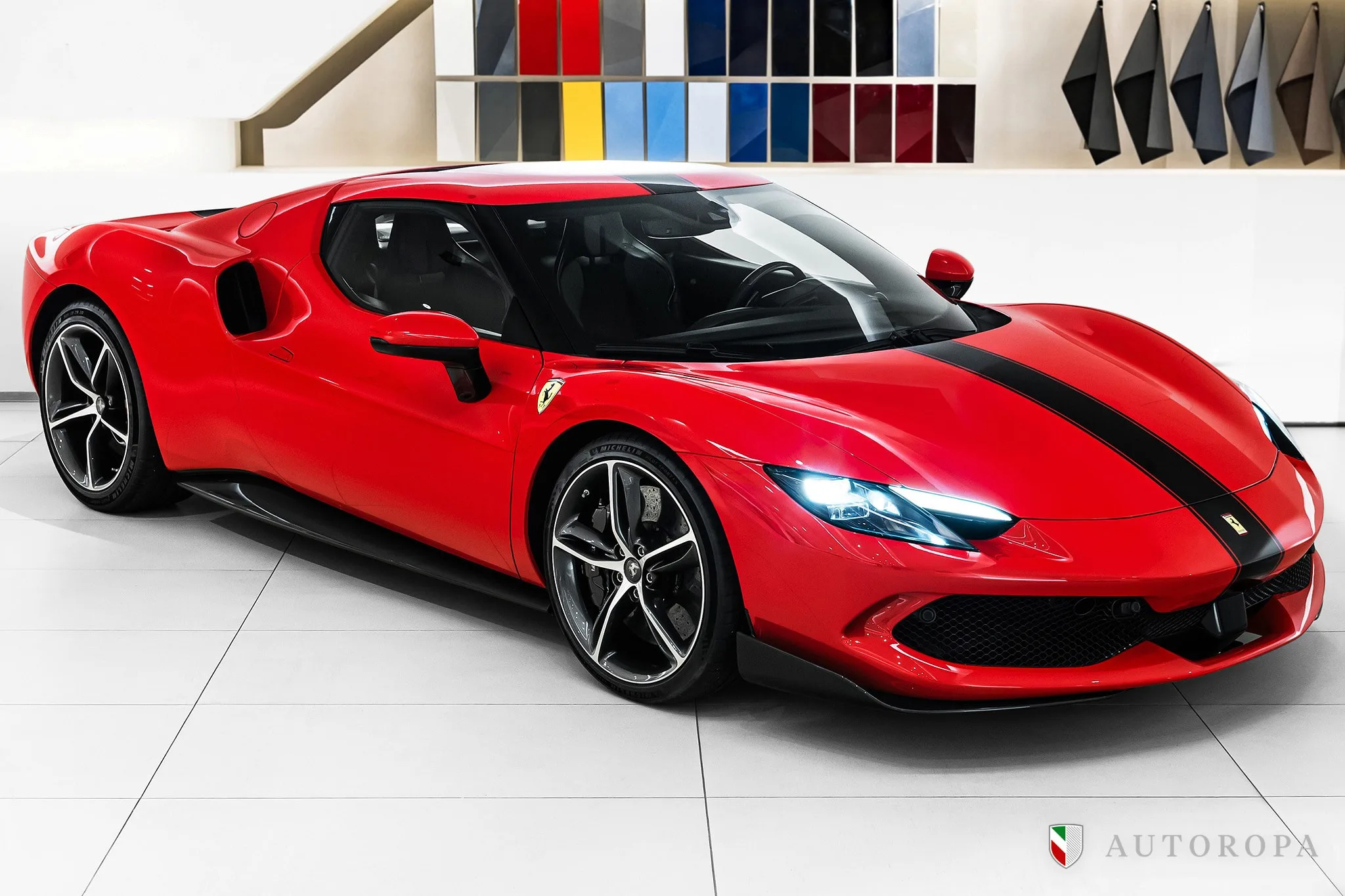 2024 Ferrari 296 GTB Assetto Fiorano proposée par un concessionnaire agréé Ferrari et Maserati à Stockholm, Suède, photo principale