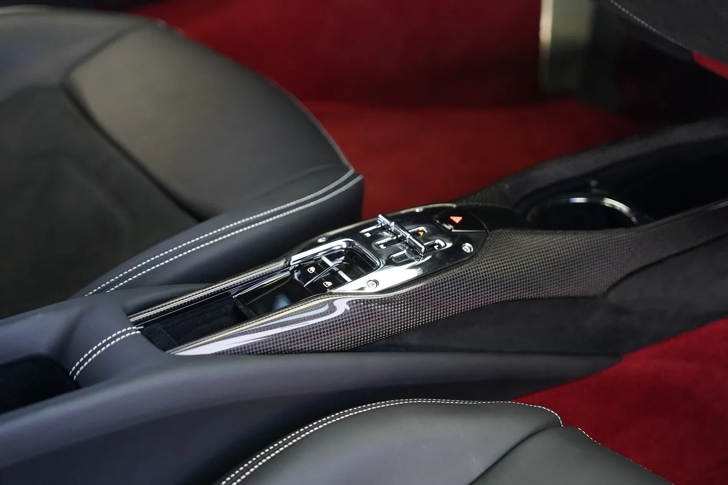 2024 Ferrari 296 GTB, 16/20