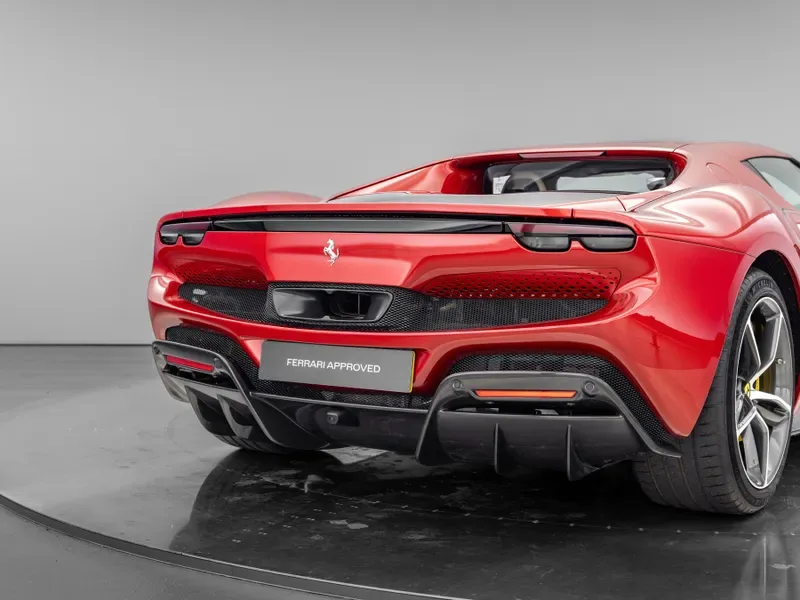 2024 Ferrari 296 GTB, 30/30