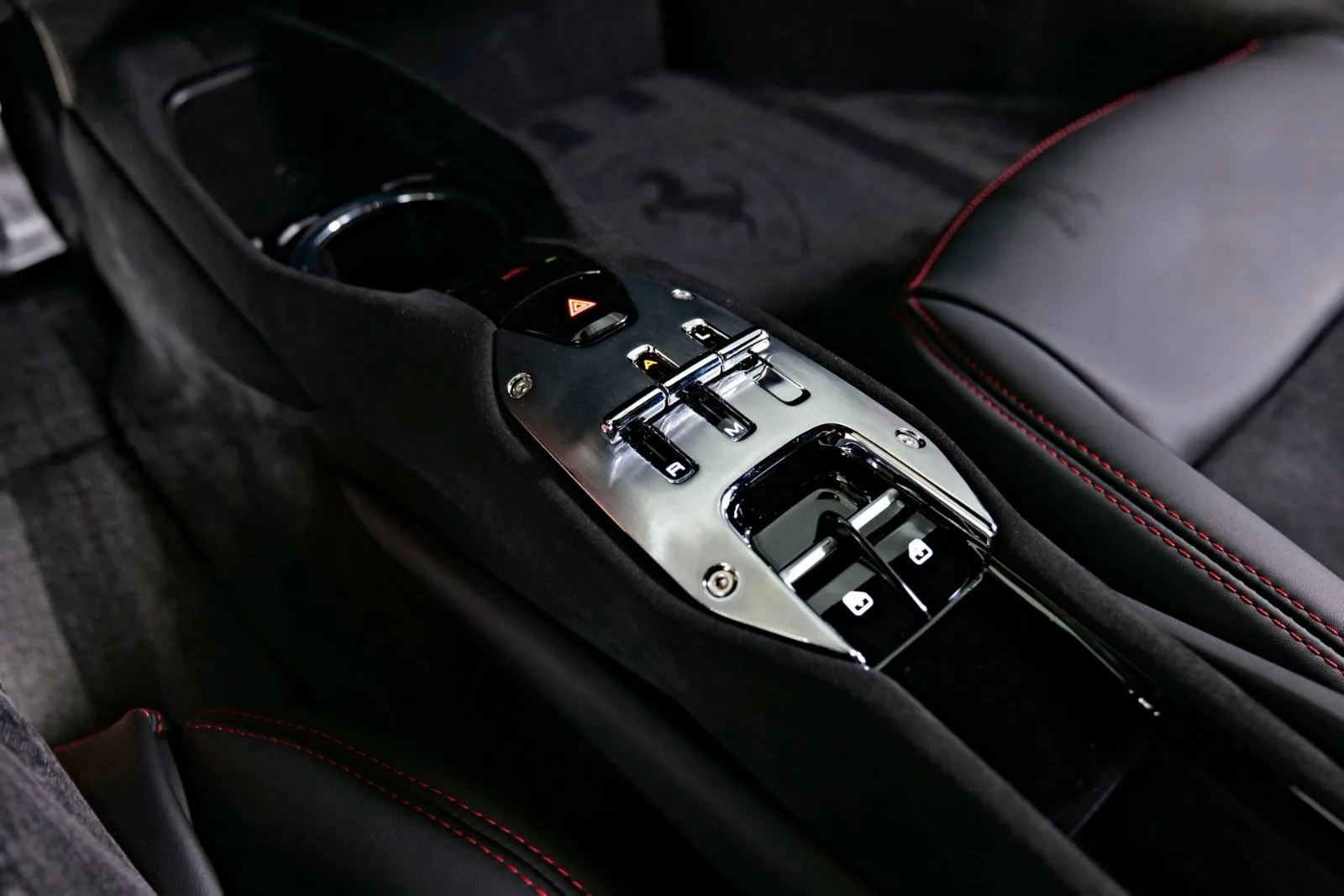 2024 Ferrari 296 GTB, 21/23