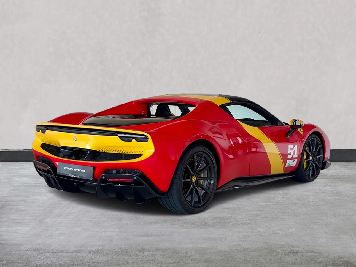 2024 Ferrari 296 GTB proposée par un concessionnaire spécialisé à Frankfurt am Main, Allemagne, photo 3 sur 15