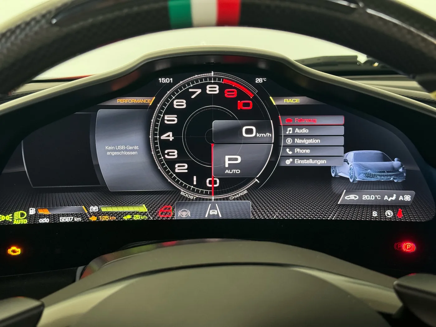 2024 Ferrari 296 GTB proposée par un concessionnaire spécialisé à Frankfurt am Main, Allemagne, photo 15 sur 15