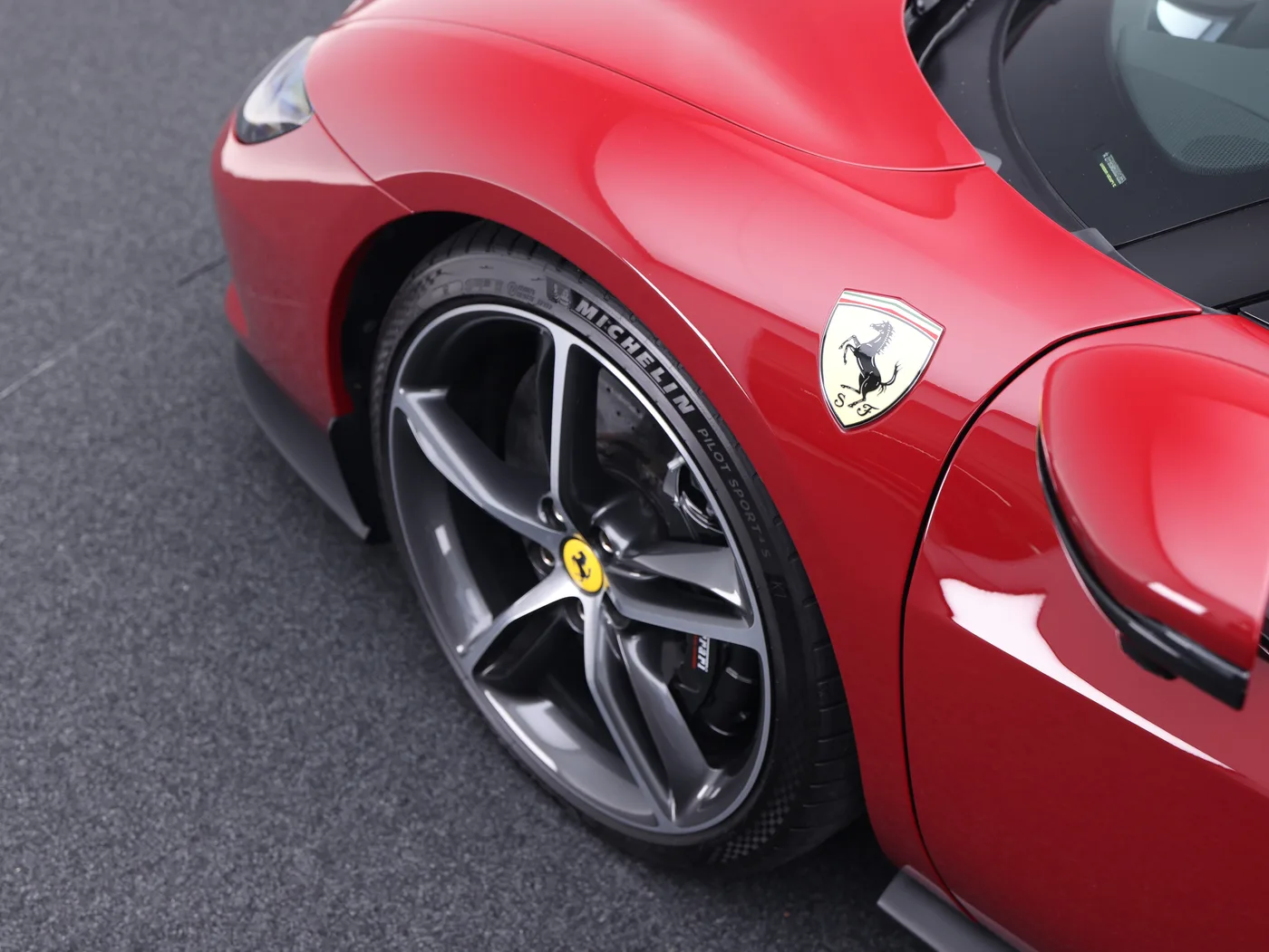 2024 Ferrari 296 GTB offered by a specialist dealer in Frankfurt am Main, Germany, photo 10 of 25