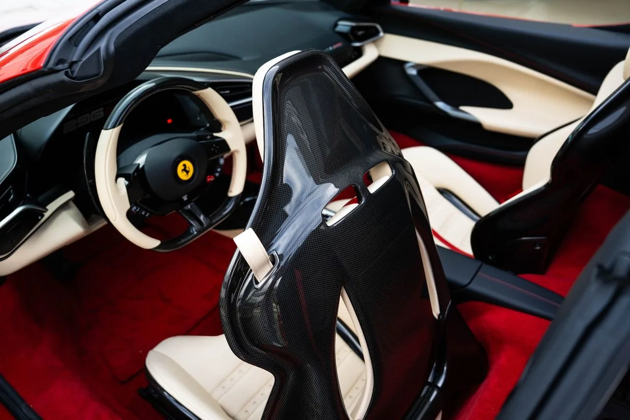 2024 Ferrari 296 GTS, 25/30