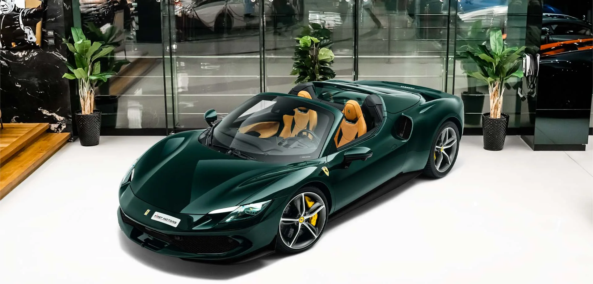 2024 Ferrari 296 GTS angeboten von einem Fachhändler in Dubai, Vereinigte Arabische Emirate, Hauptfoto