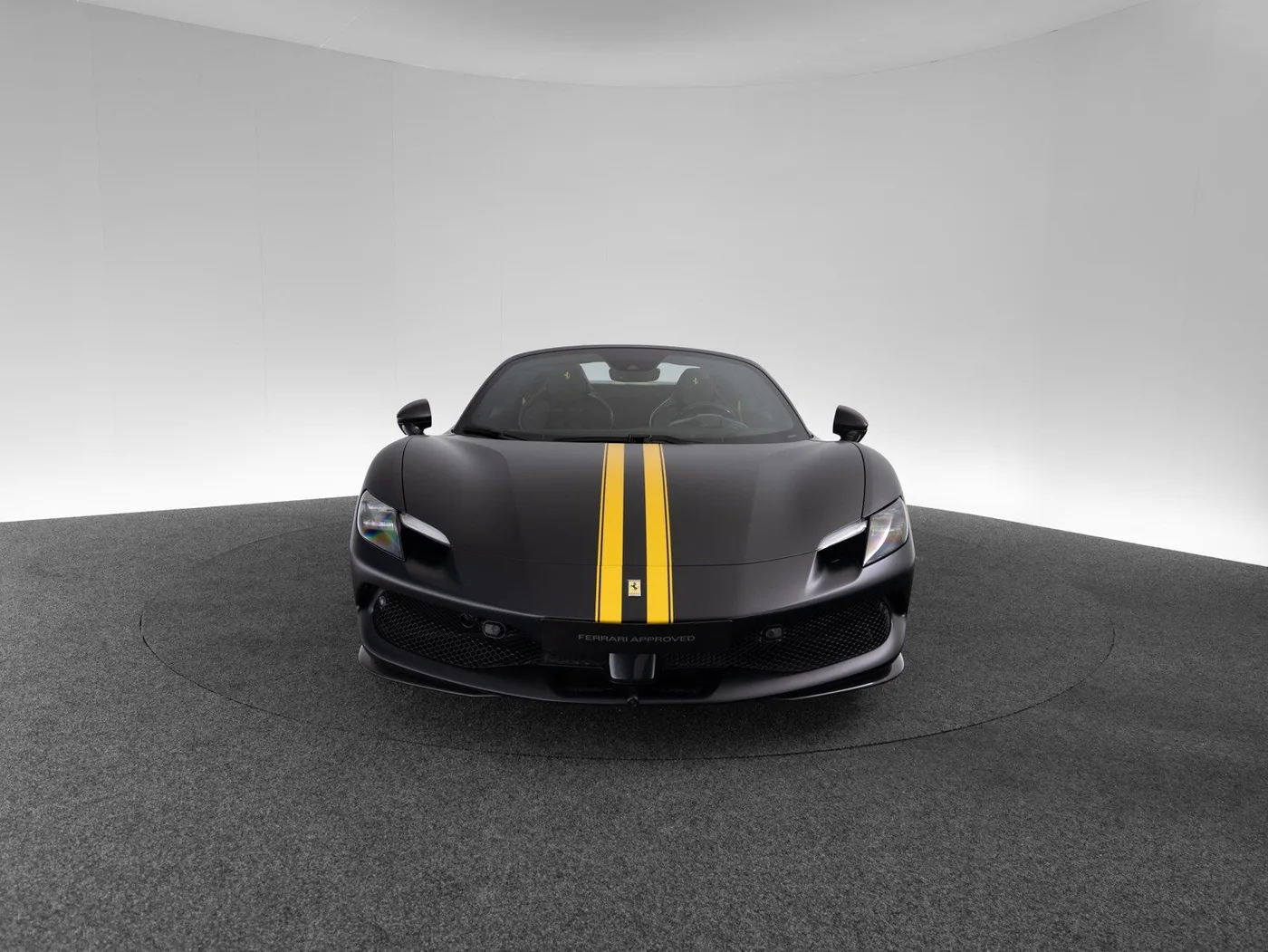 2024 Ferrari 296 GTS offered by a specialist dealer in Singen, Germany, photo 8 of 15