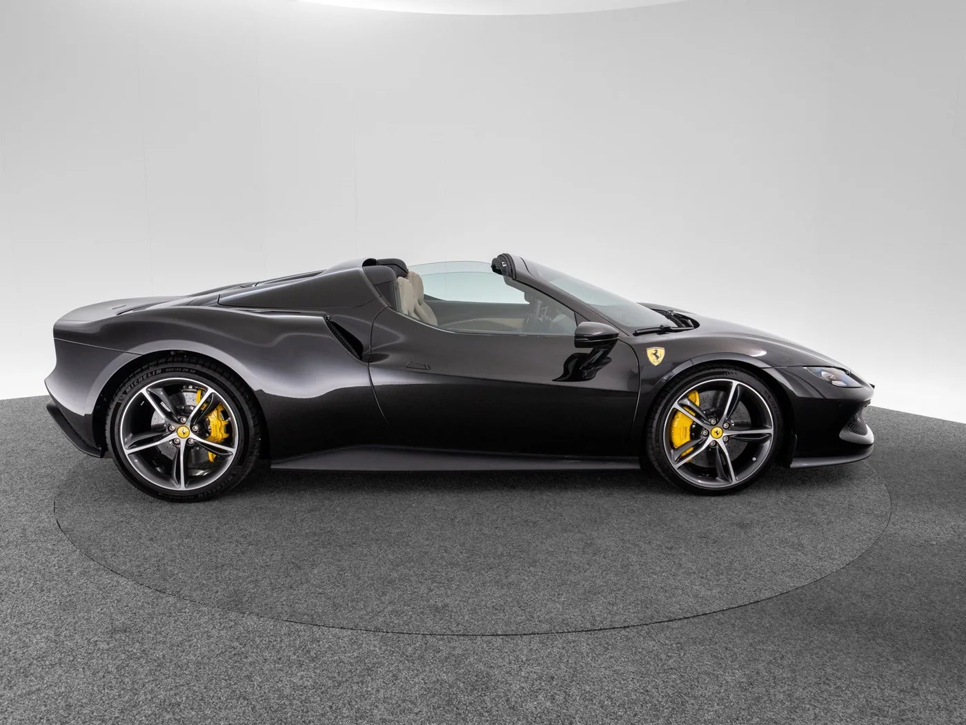 2024 Ferrari 296 GTS offered by a specialist dealer in Singen, Germany, photo 7 of 15