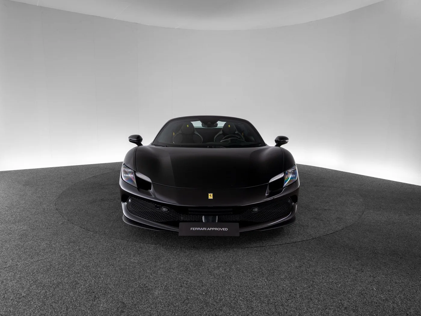 2024 Ferrari 296 GTS offered by a specialist dealer in Singen, Germany, photo 2 of 15