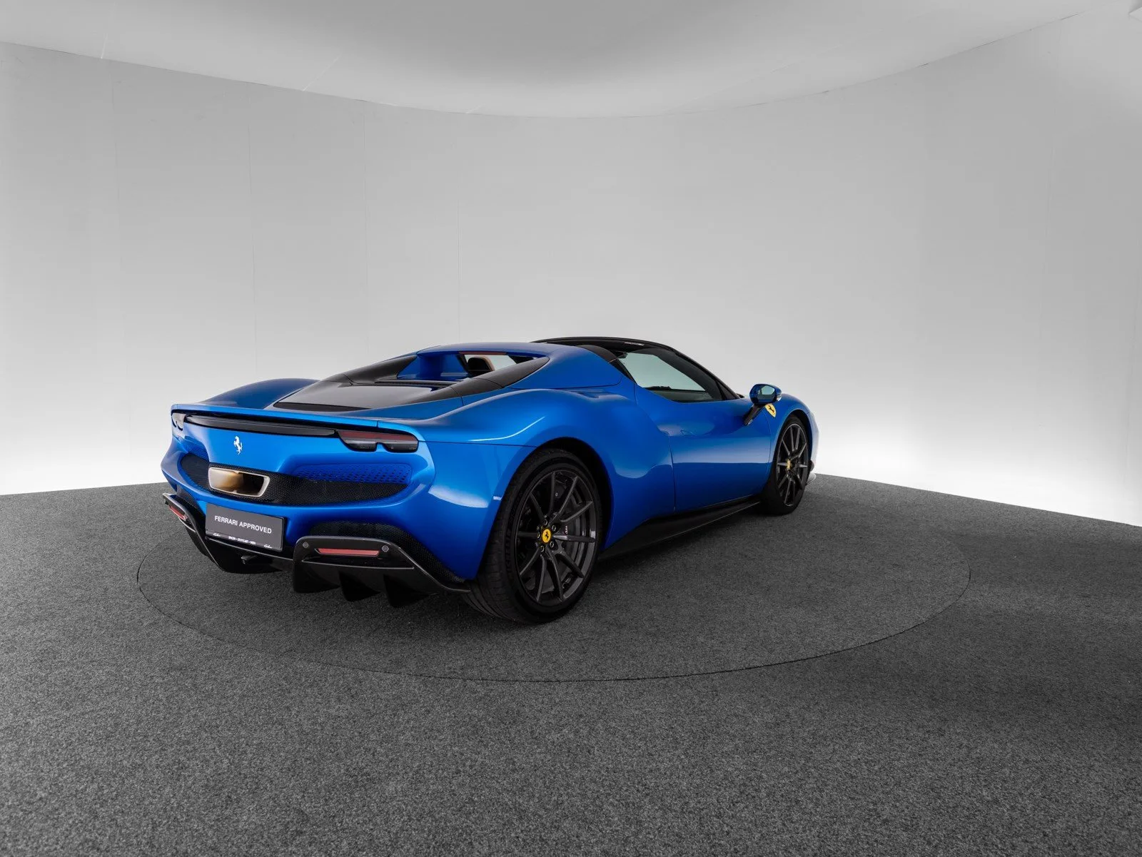 2024 Ferrari 296 GTS, 5/30