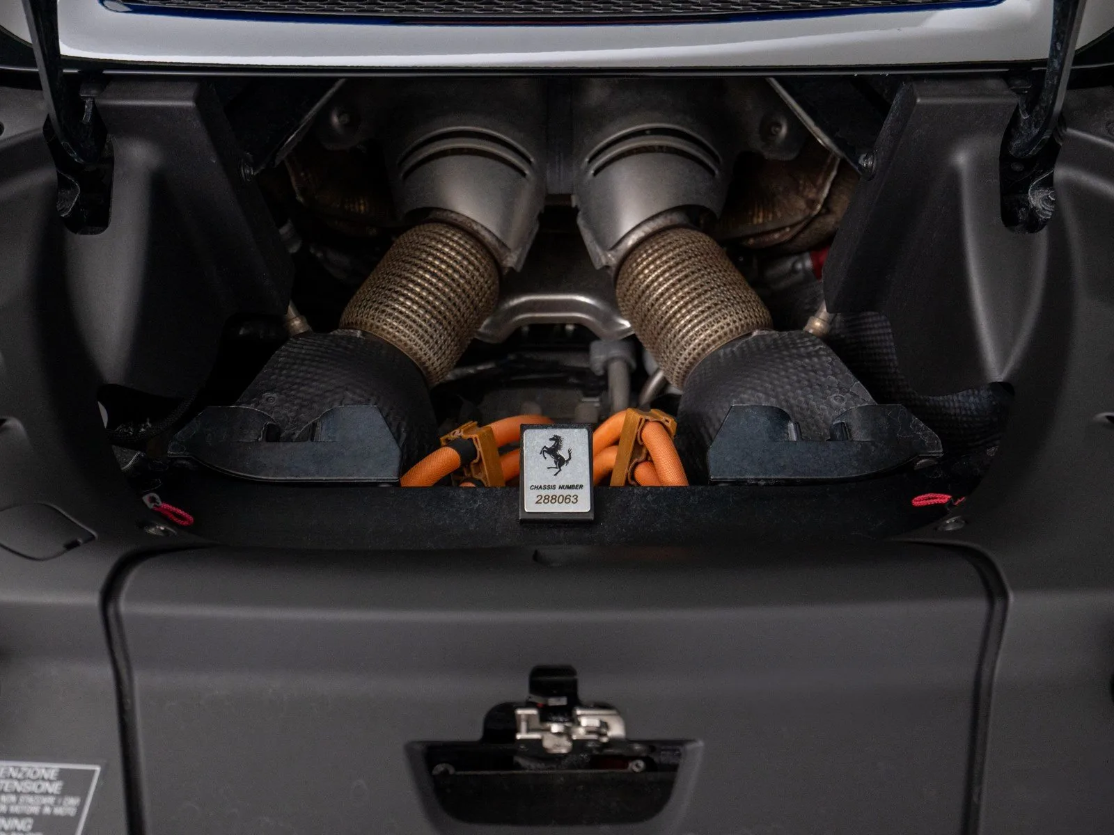 2024 Ferrari 296 GTS, 19/30