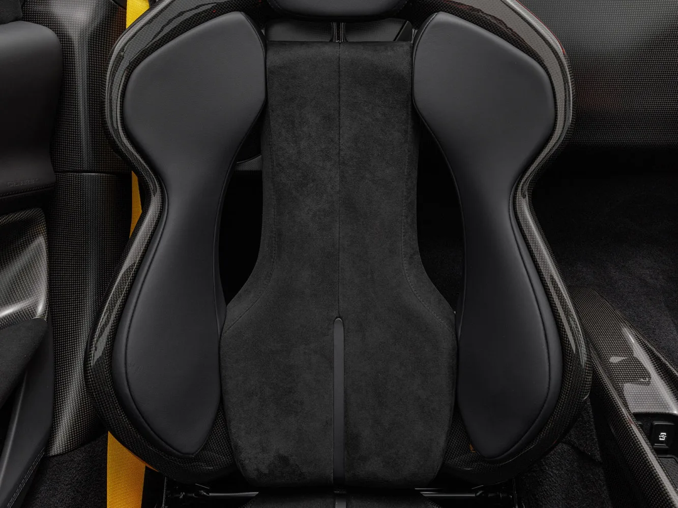 2024 Ferrari 296 GTS, 14/19
