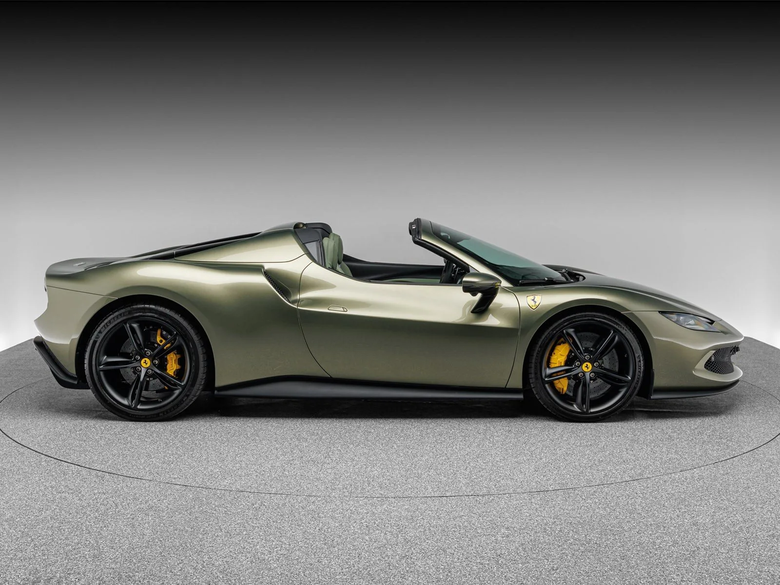 2024 Ferrari 296 GTS, 8/27